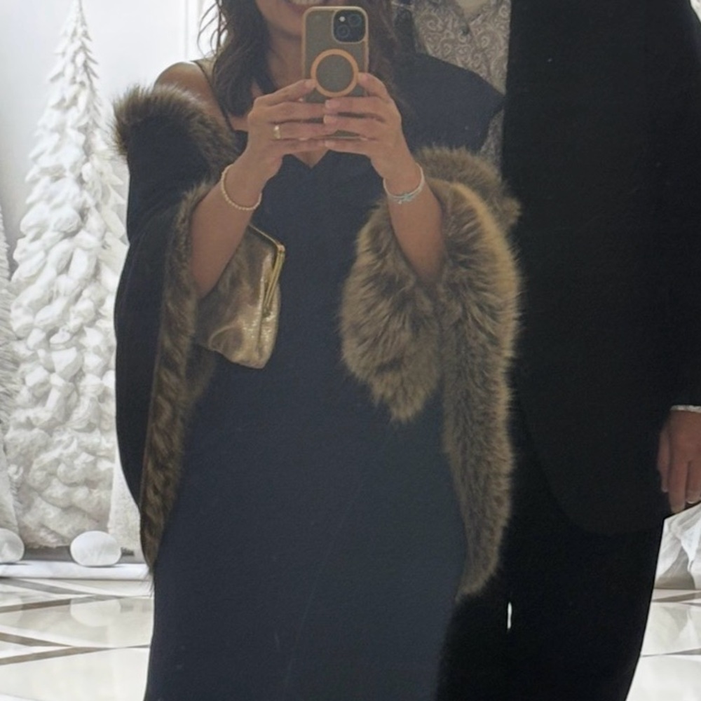 Adorable wrap with faux fur along edges